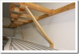 support for upper deck above storage yards